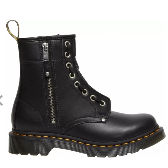 Dr. MARTENS ‘Air Wair’ 🆕 1460 8-Eye Boot - Black Classic Combat Boot. Size 39 🔥 - Picture 11 of 16